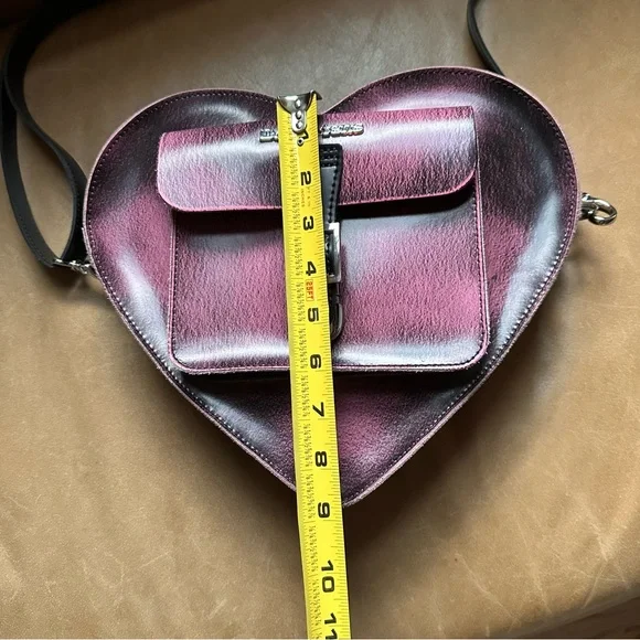 Dr. martens Heart Shaped Distressed Leather Backpack doc marten bag pink black - Picture 10 of 17